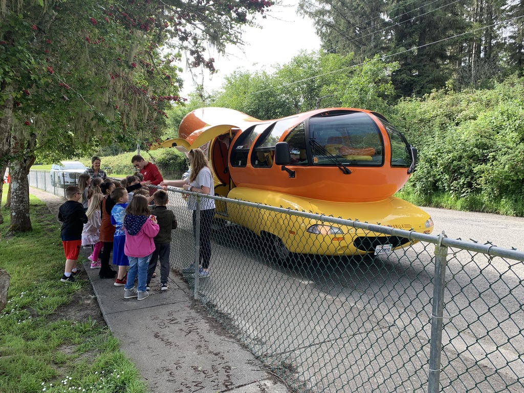 Image of Wienermobile